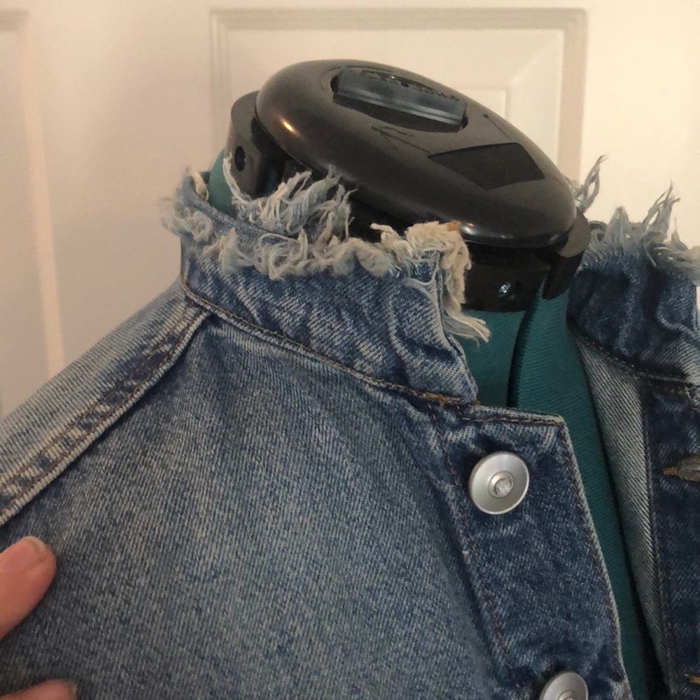Denim jacket - Picture 4 of 4
